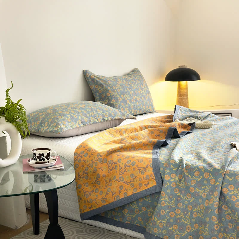 Reliable Cotton Elegant Floral Soft Gauze Quilt Consistent