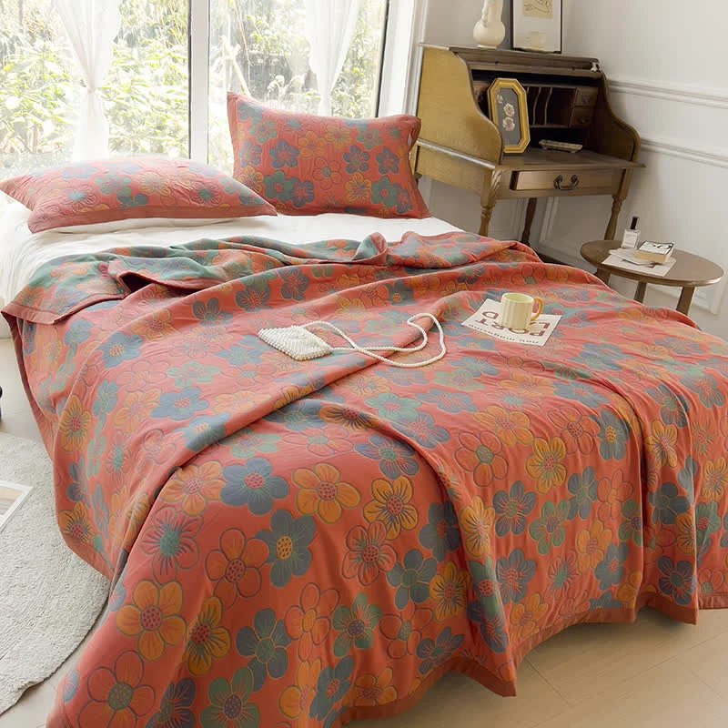 Trendy Splendid Flower Jacquard Cotton Reversible Quilt Functional