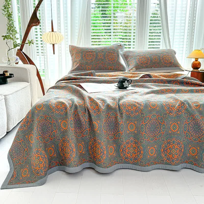 Functional Cotton Gauze Retro Floral Luxurious Quilt Environmentally Friendly