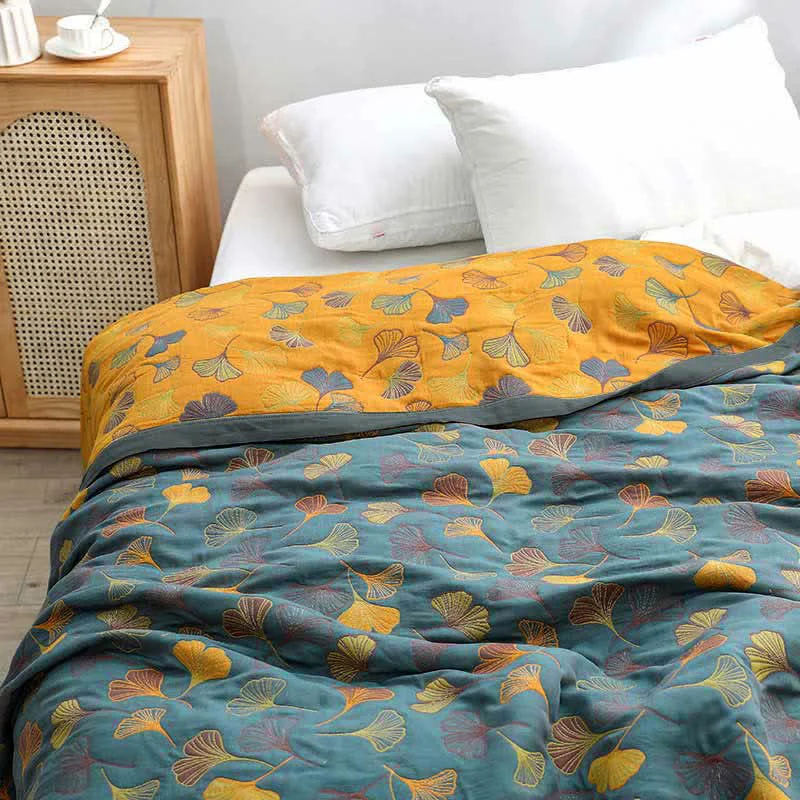 Exclusive Ginkgo Leaf Pattern Cotton Reversible Quilt Outstanding