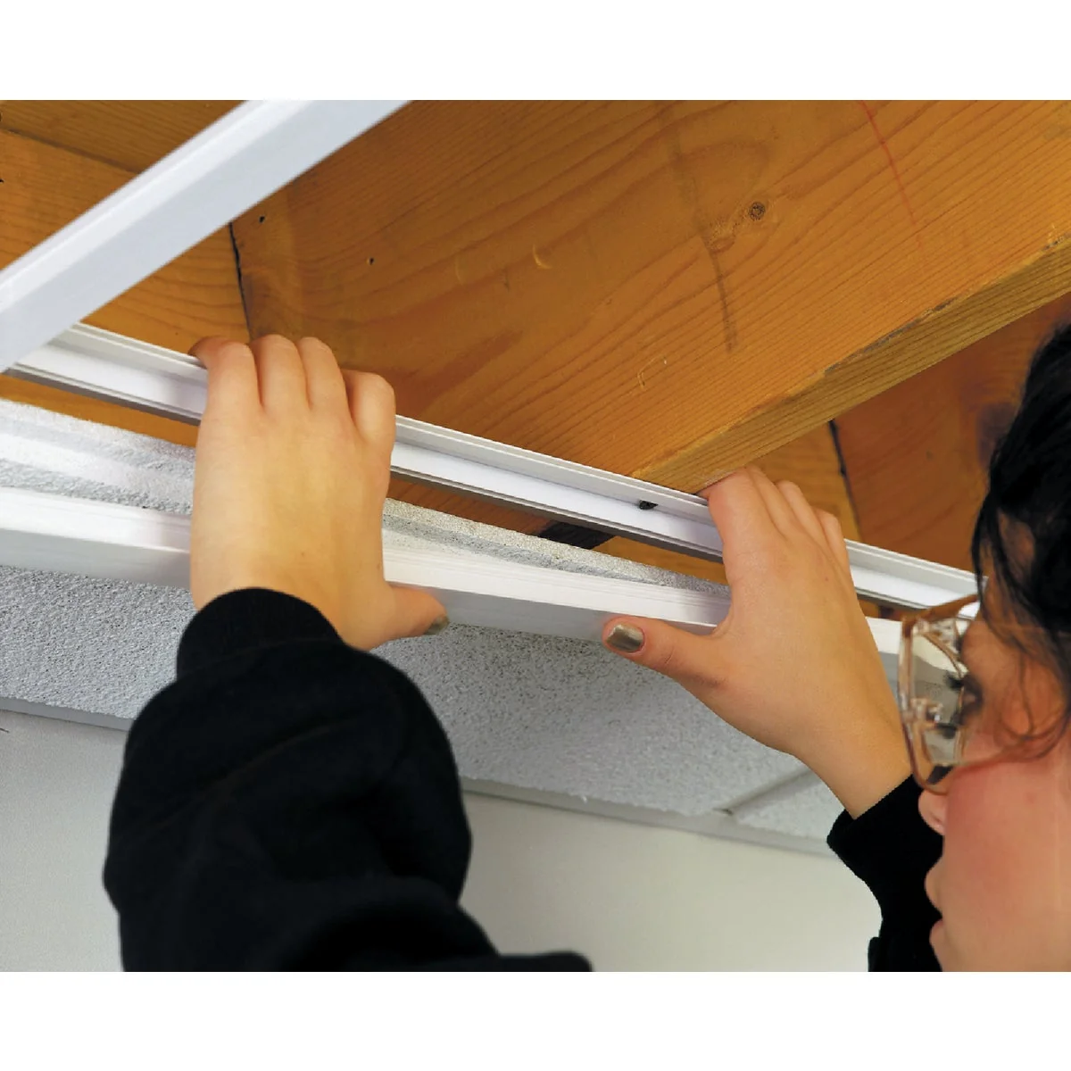 Recyclable CeilingMax 8 Ft. x 15 16 In. White PVC Runner Comfortable