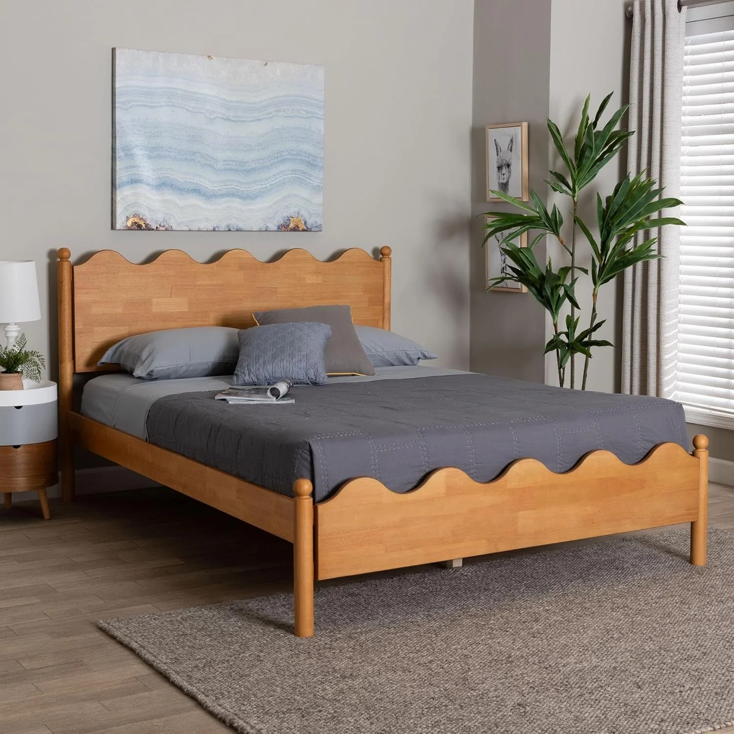 Healthy Queen Platform Bed Oak Brown Contemporary Scalloped Expertly Made
