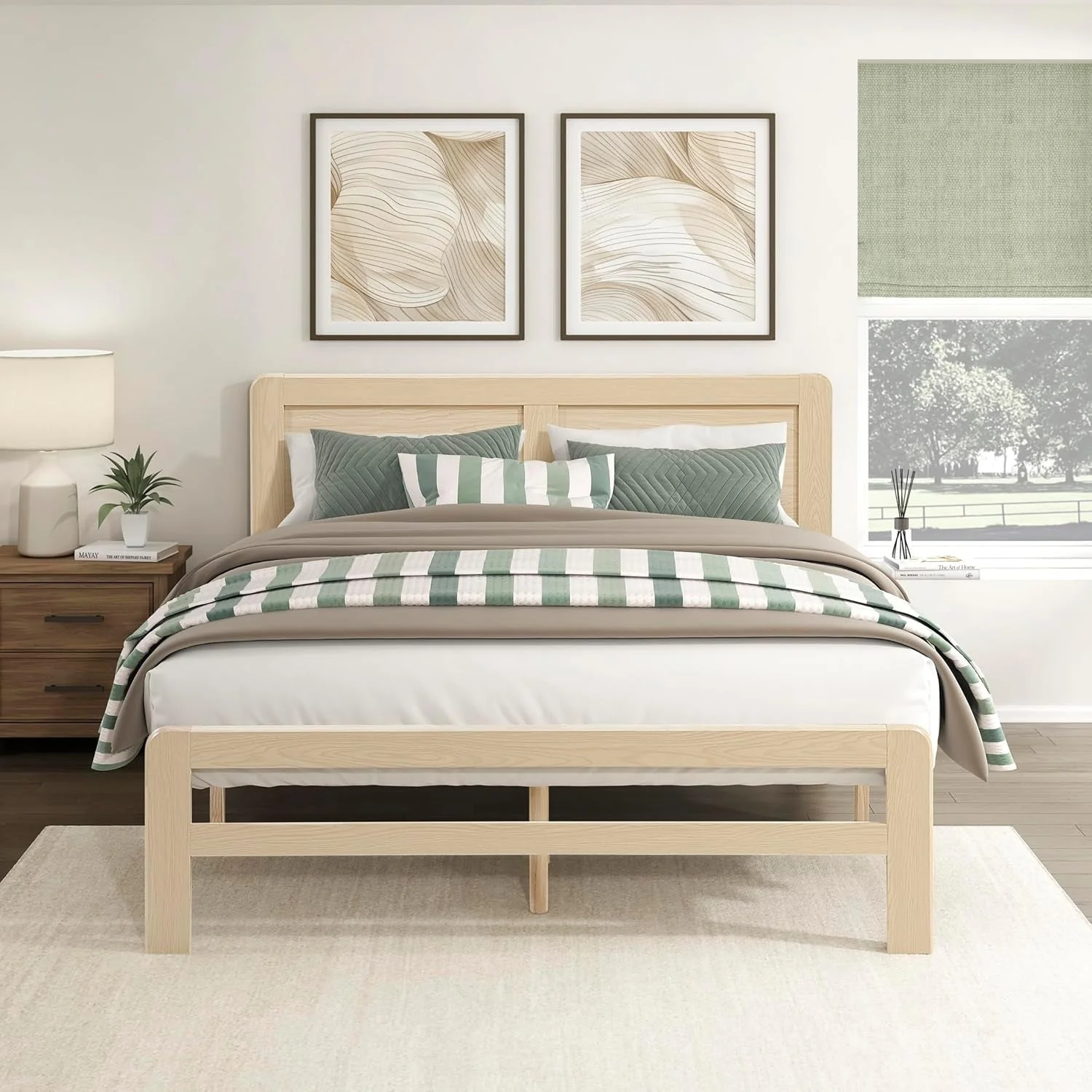 Traditional Queen Platform Bed Engineered Wood Veneer Finish Durable Stylish