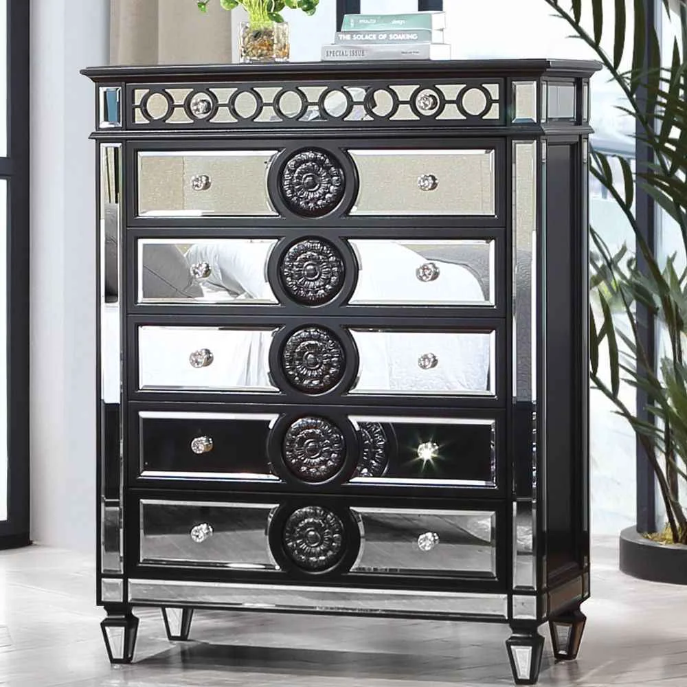 Comfortable Varian II – Chest – Mirrored Black Sliver Exceptional