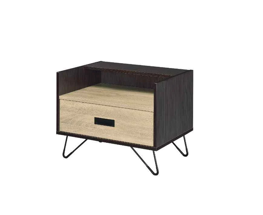 Fine Melkree – Accent Table – Oak Black Certified