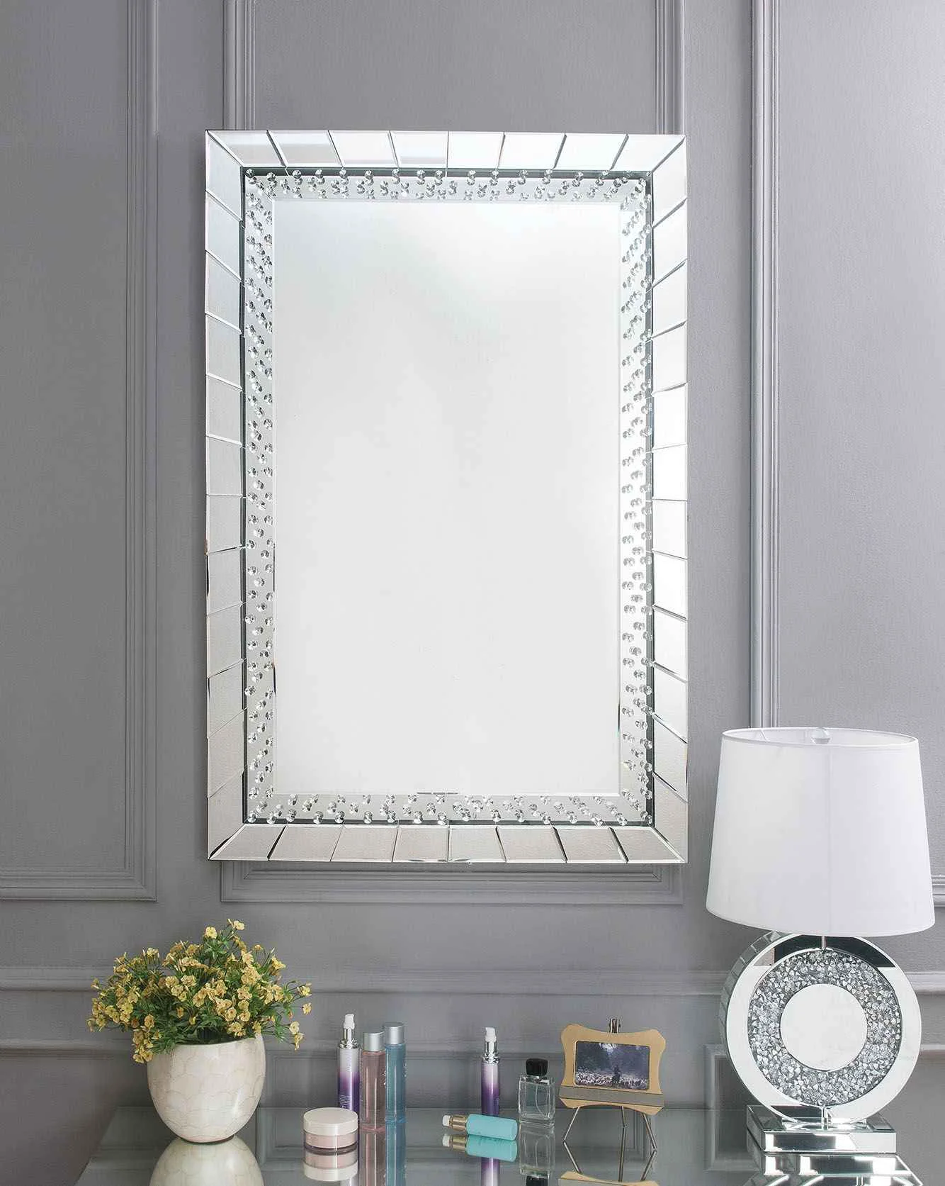 Elite Nysa – 47 Accent Mirror – Mirrored Faux Crystals Versatile