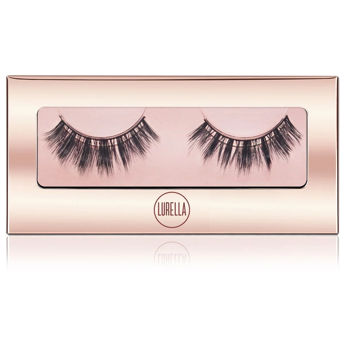 Minimalist Mink Eyelashes – Resilient Contemporary