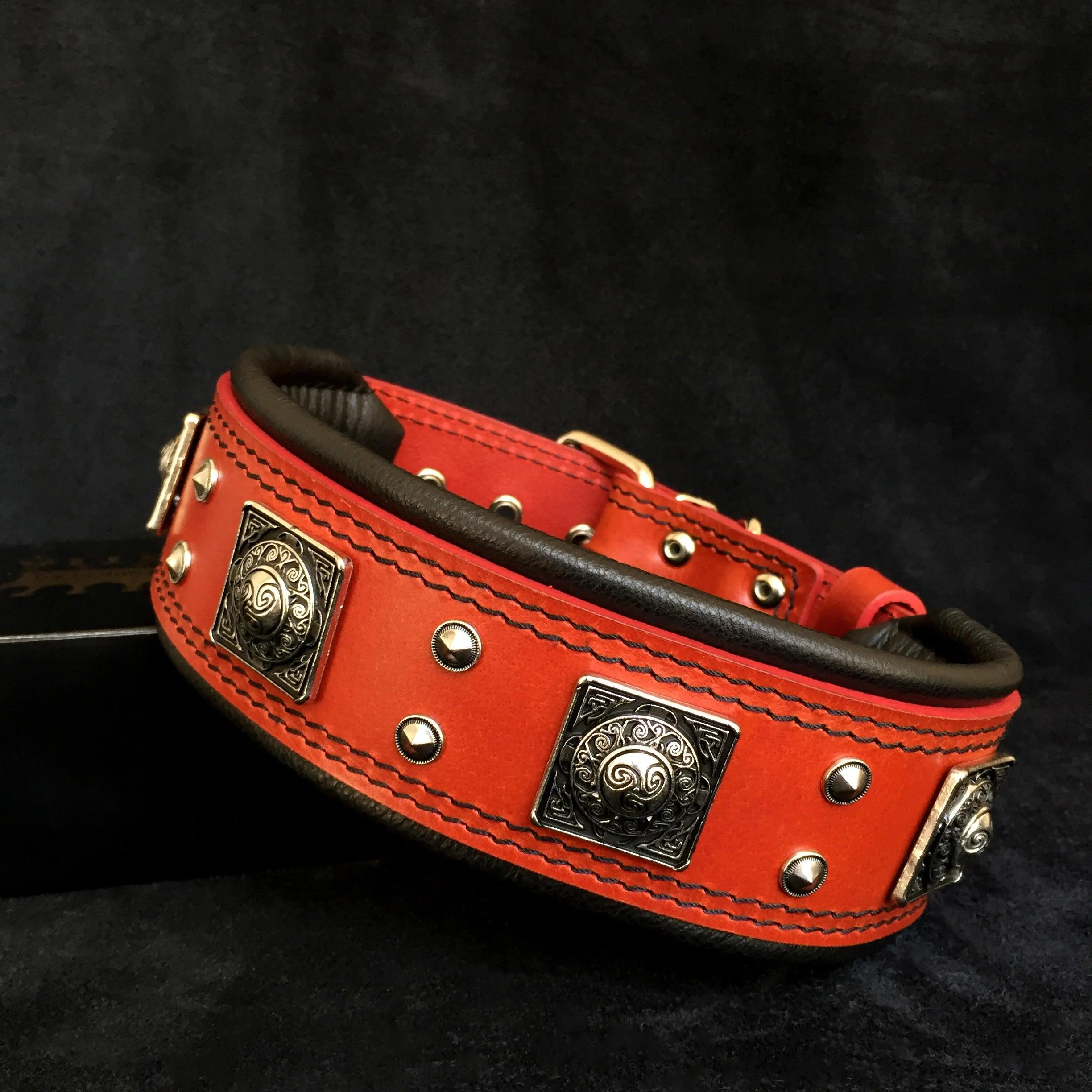 Trendy The Eros collar 2.5 inch wide RED Minimalist