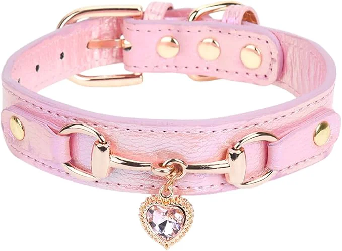 Effective THAIN Fashion Dog Collar with Bling Diamonds Heart Charm – 5 Holes Adjustable Durable
