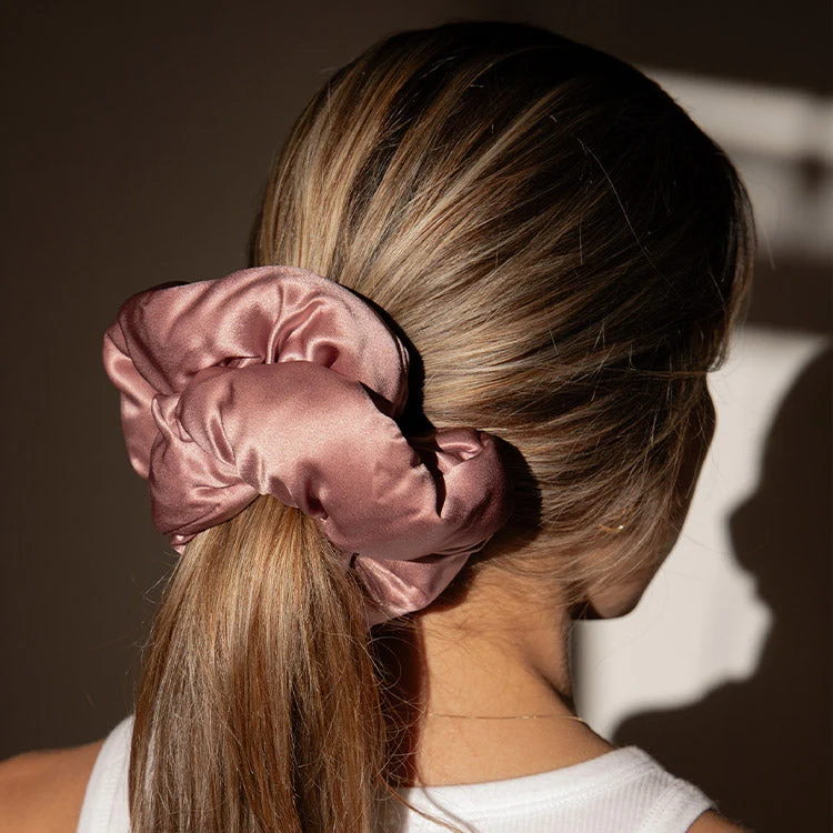 Convenient Pillow Scrunchie - Damask Rose Fashionable