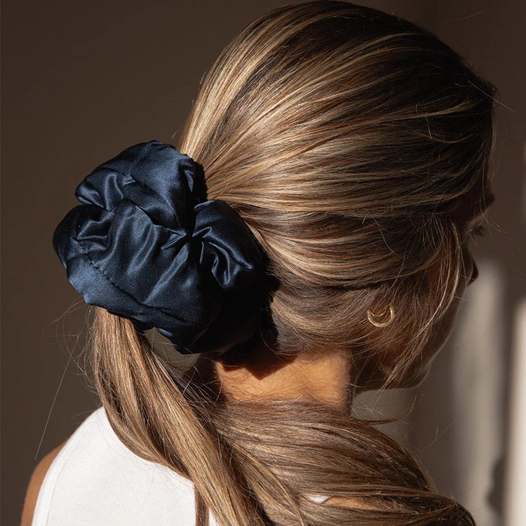Fine Pillow Scrunchie - Midnight Blue High-Performance