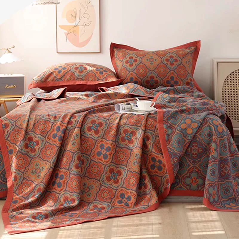Casual Petal Flower Pattern Cotton Reversible Quilt Smart
