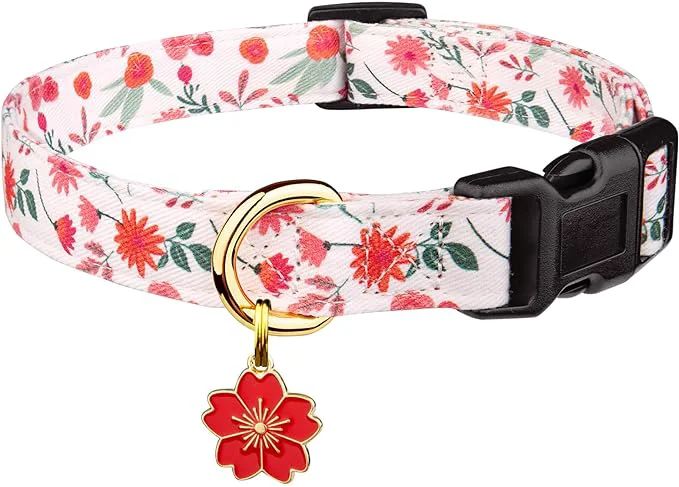Durable Cotton Handmade Dog Collar Cute and Distinctive Patterns Red and White Flower Innovative