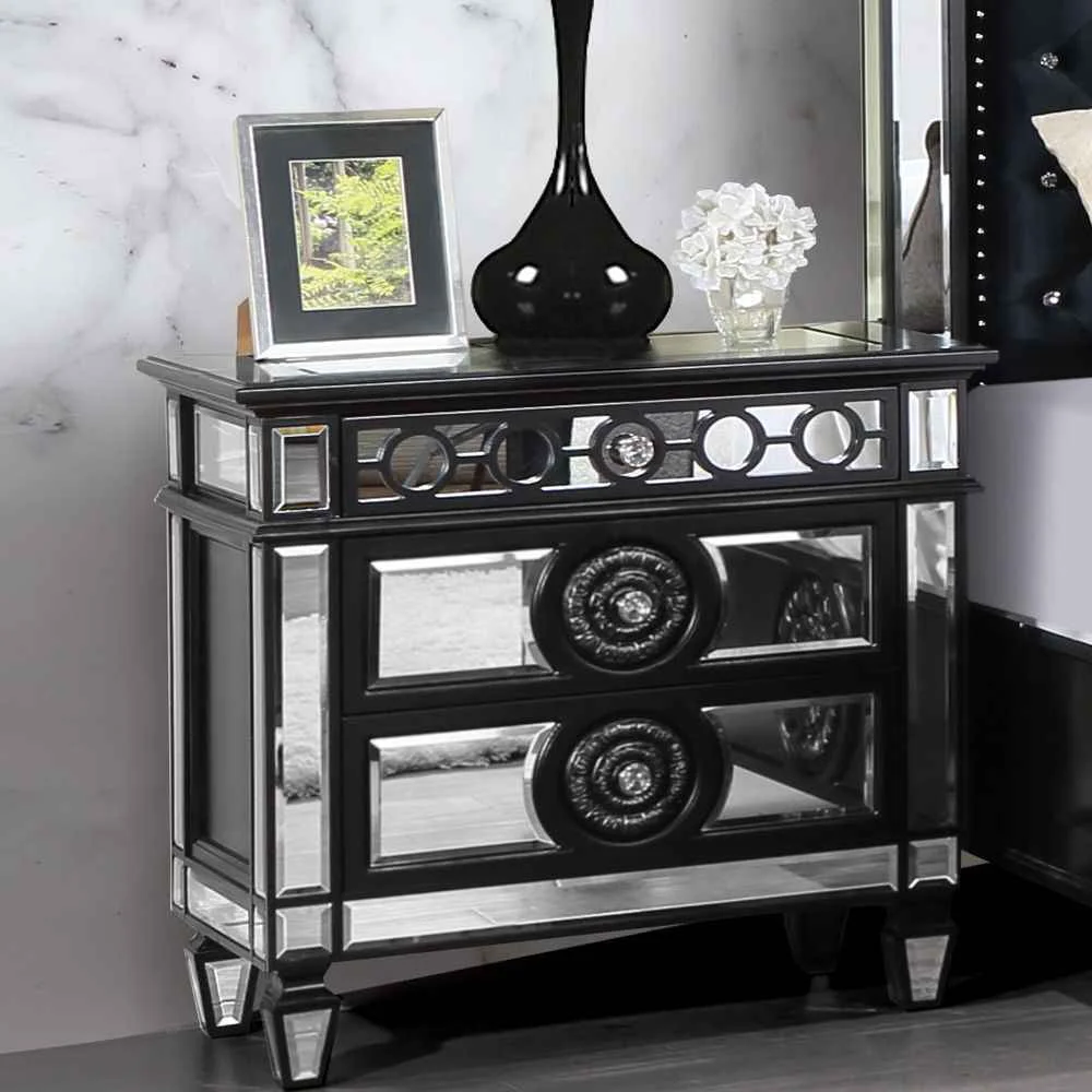 Sophisticated Varian II – Nightstand – Mirrored Black Sliver Trusted