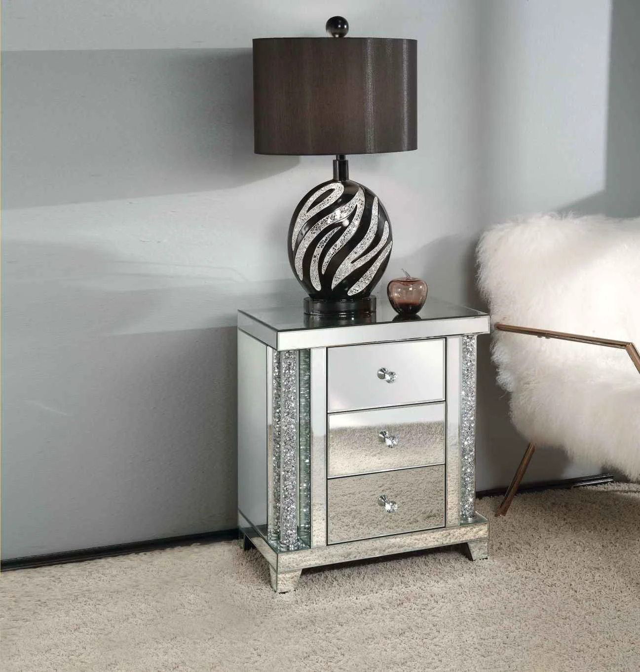 Smart Noralie – 22 X 14 Accent Table – Mirrored Faux Diamonds Proven