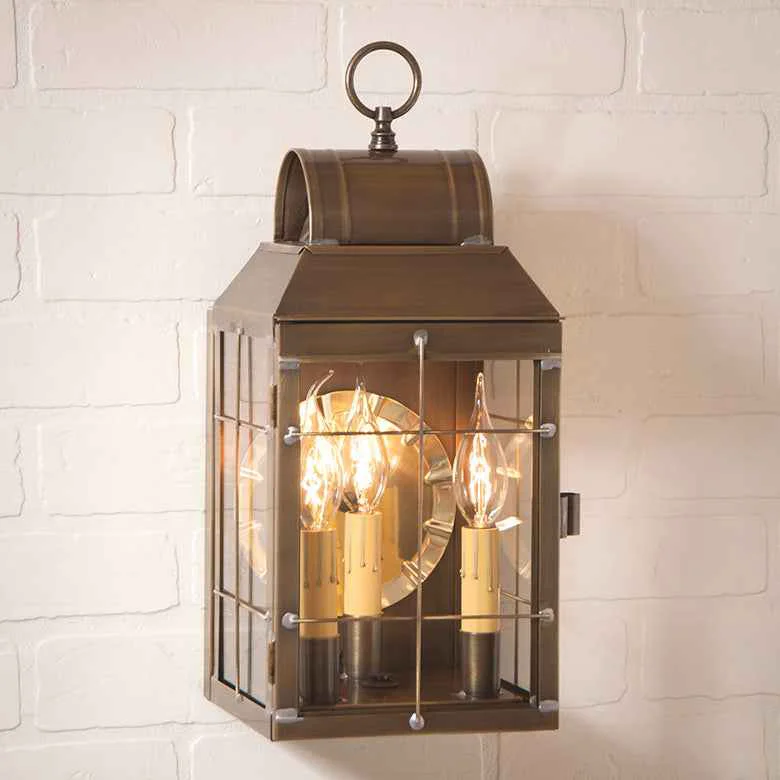 Long-Lasting Martha’s Wall Lantern in Weathered Brass High-Quality