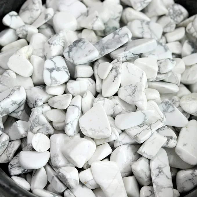 Sophisticated 1lb Howlite Aquarium Gravel Rocks Natural Tumbled Healing Crystal Chips Bulk Trendy