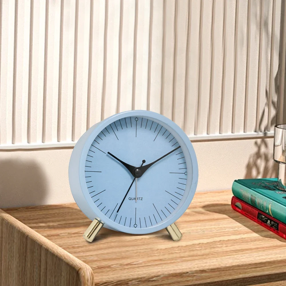 Secure Pact Minimalist Alarm Clock – 4-inch Metal Bedside Table Clock Silent Non-Ticking 5 Colours Efficient