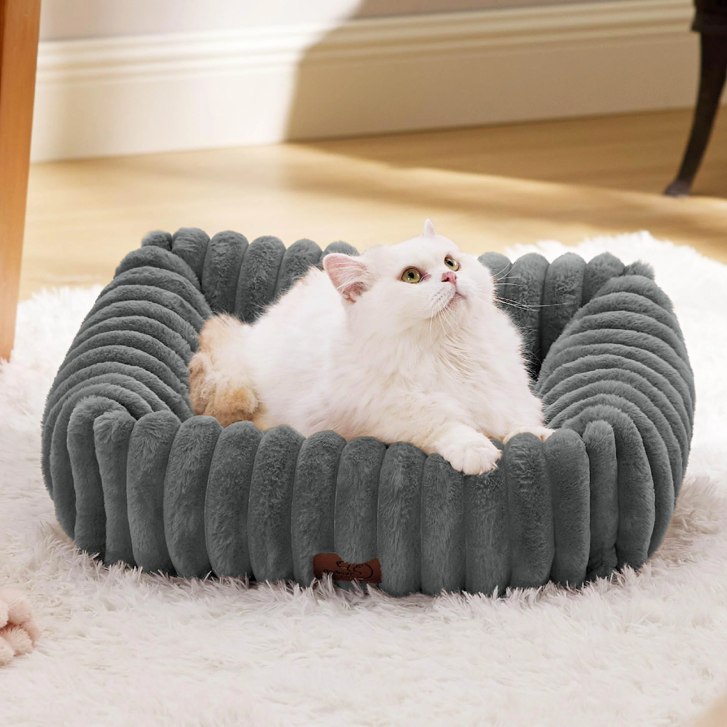 Expertly Made Bedsure Cute Dog Bed for Small Dogs Cats — Washable Furry Rectangle Orthopedic Bed 20x19x6in Warm Grey Selected