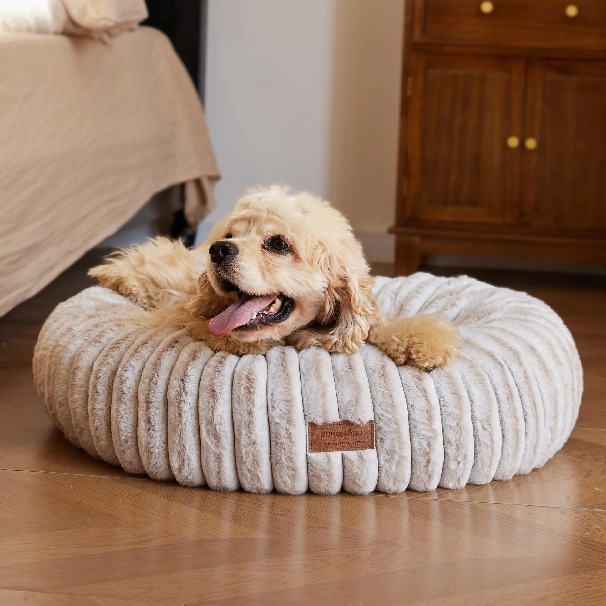Artisan FUKUMARU Dog Bed – Calming Donut Bed for Small Dogs Gradient Camel Orthopedic Washable Carefully Designed