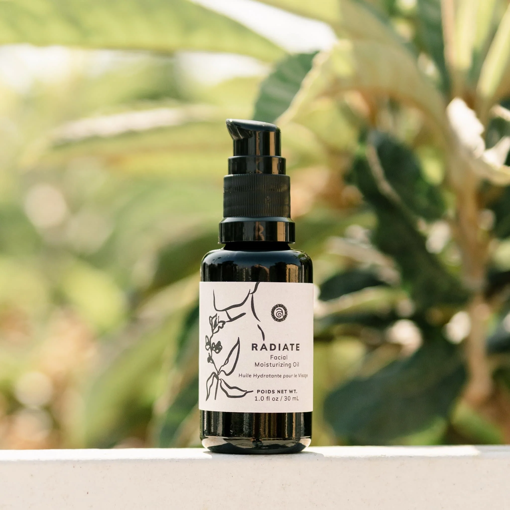 Easy-to-Use Radiate – Facial Moisturizing Oil 30 ml – Collective Safe