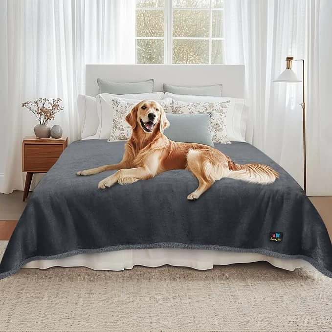 High-Performance Luciphia Waterproof Pet Blanket Liquid Pee Proof Dog Blanket Proven