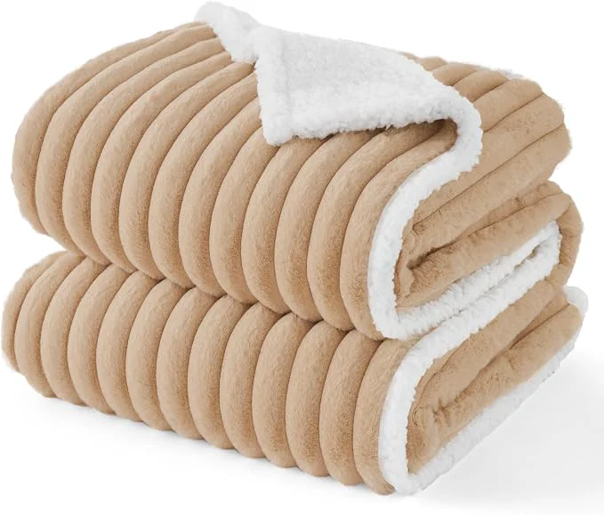 World-Class Bedsure ComfyFleece™ Waterproof Dog Blankets High-Quality