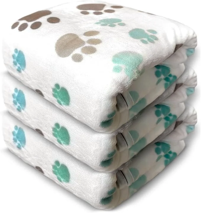 Safe Dog Blankets for Large Dogs Soft Fluffy Flannel Pet Blanket Mat Cover for Bed Exclusive