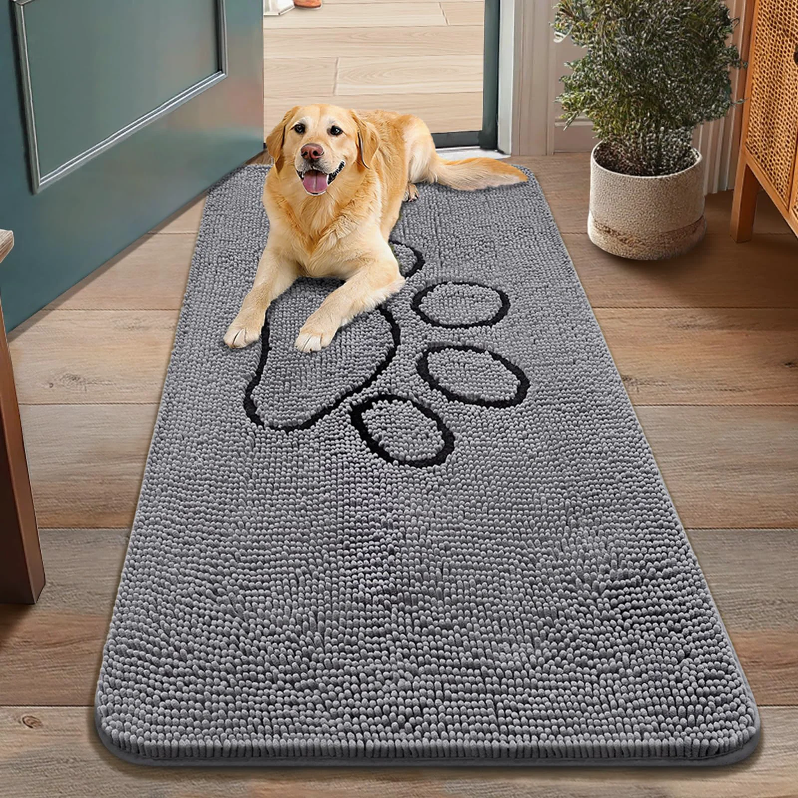 User-Friendly Smiry Dog Door Mat for Muddy Paws — Absorbent Non-Slip Washable Chenille 48×30 Fashionable