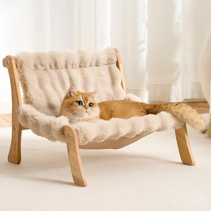 Environmentally Friendly Solid Wood Cat Couch Bed for Indoor Cats Modern Cat Sofa Top-Quality