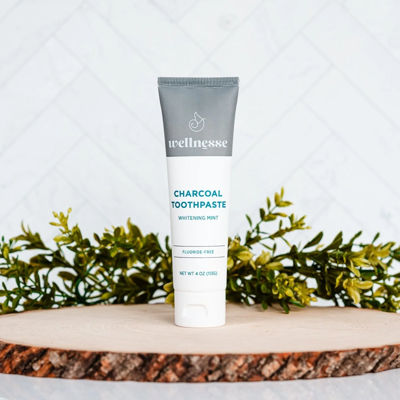 Effective Charcoal Toothpaste Consistent