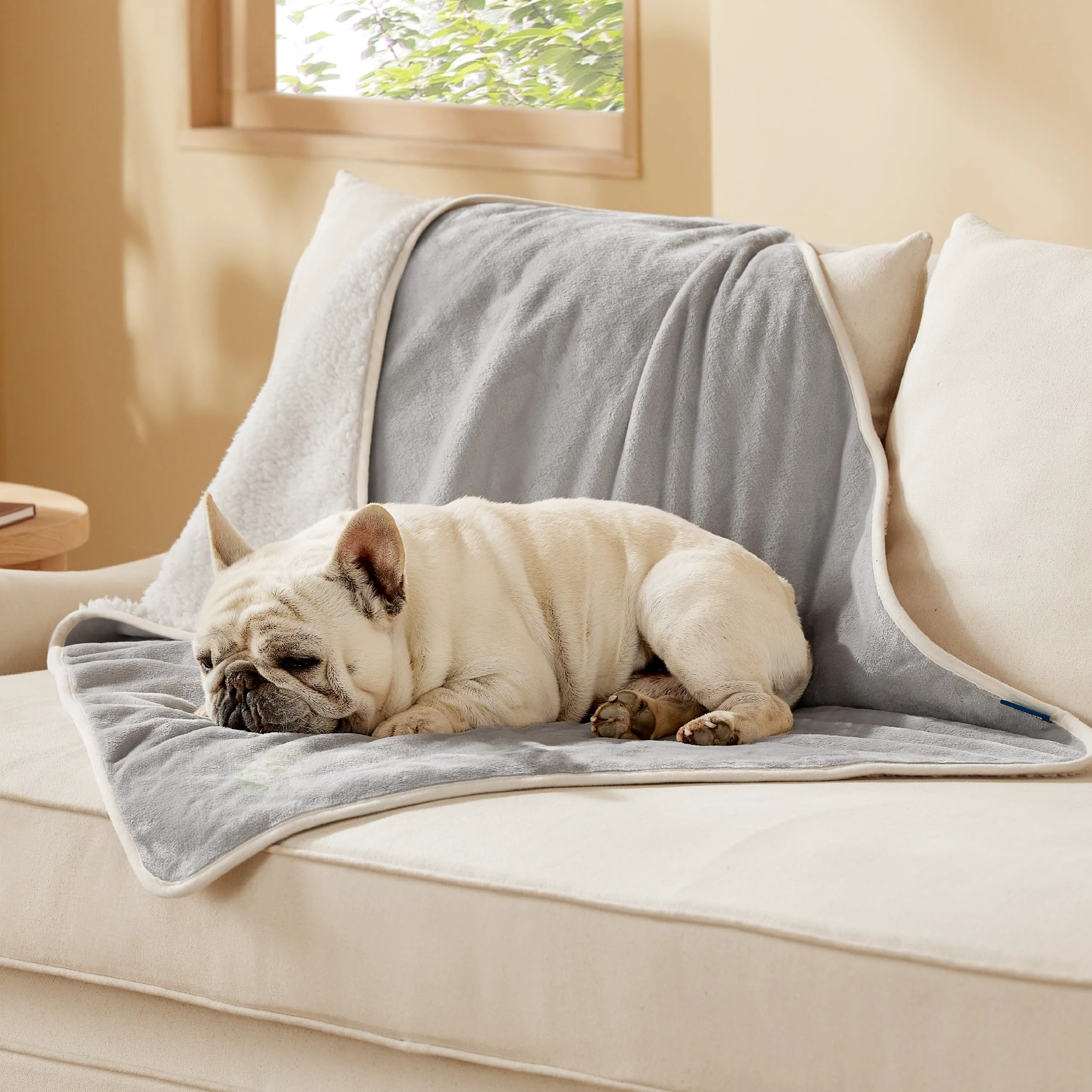 Innovative Bedsure Waterproof Dog Blanket for Medium Dogs – 30×40 Reversible Sherpa Flannel Couch Protector Advanced