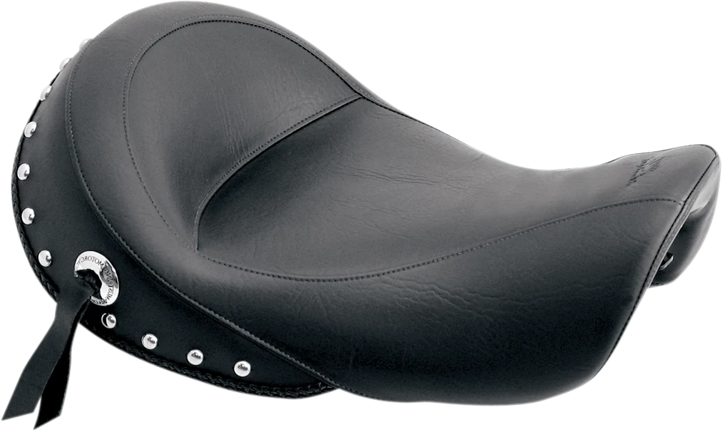 Durable MUSTANG Solo Studded Seat – FXD ’06-’17 76106 Fine Crafted