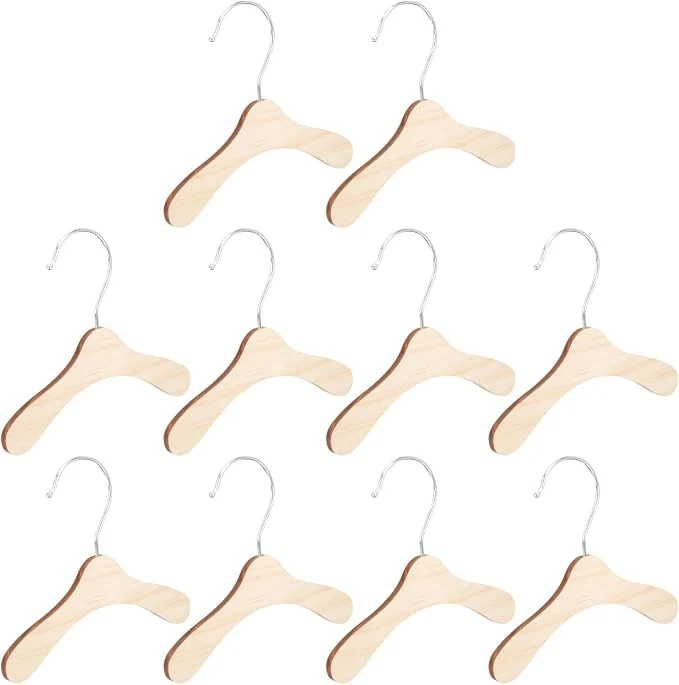 Top-Quality Wooden Dog Hangers 8.66 Inch Small Pet Hangers Wear-Resistant Solid Wood Stylish