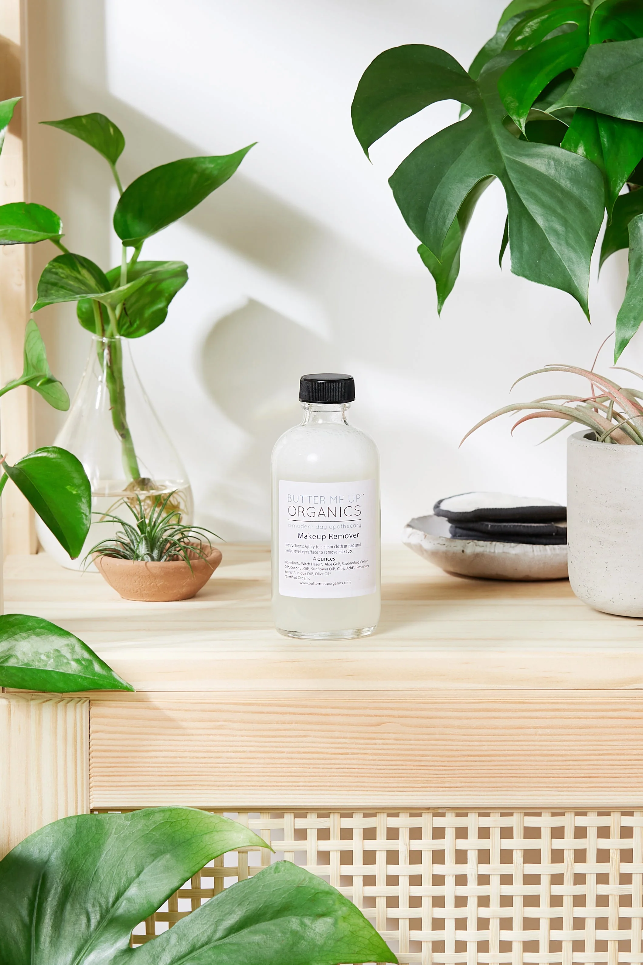 Detailed Démaquillant Biologique Sans Toxines Doux Peaux Sensibles Soins Biologiques Butter Me Up Organics Environmentally Friendly