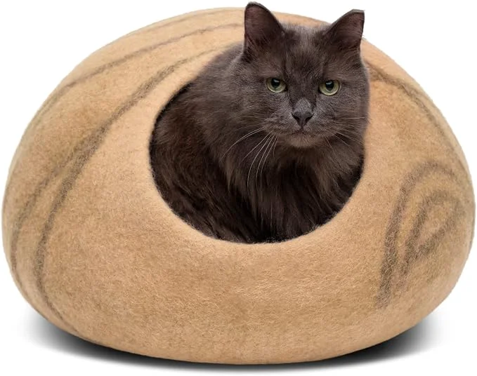 Prestigious MEOWFIA Cat Cave – Premium Felt Cat Bed Relaxed