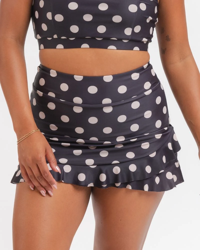 Superior Retro Dot Ruffle Skirt w Bottoms Soft