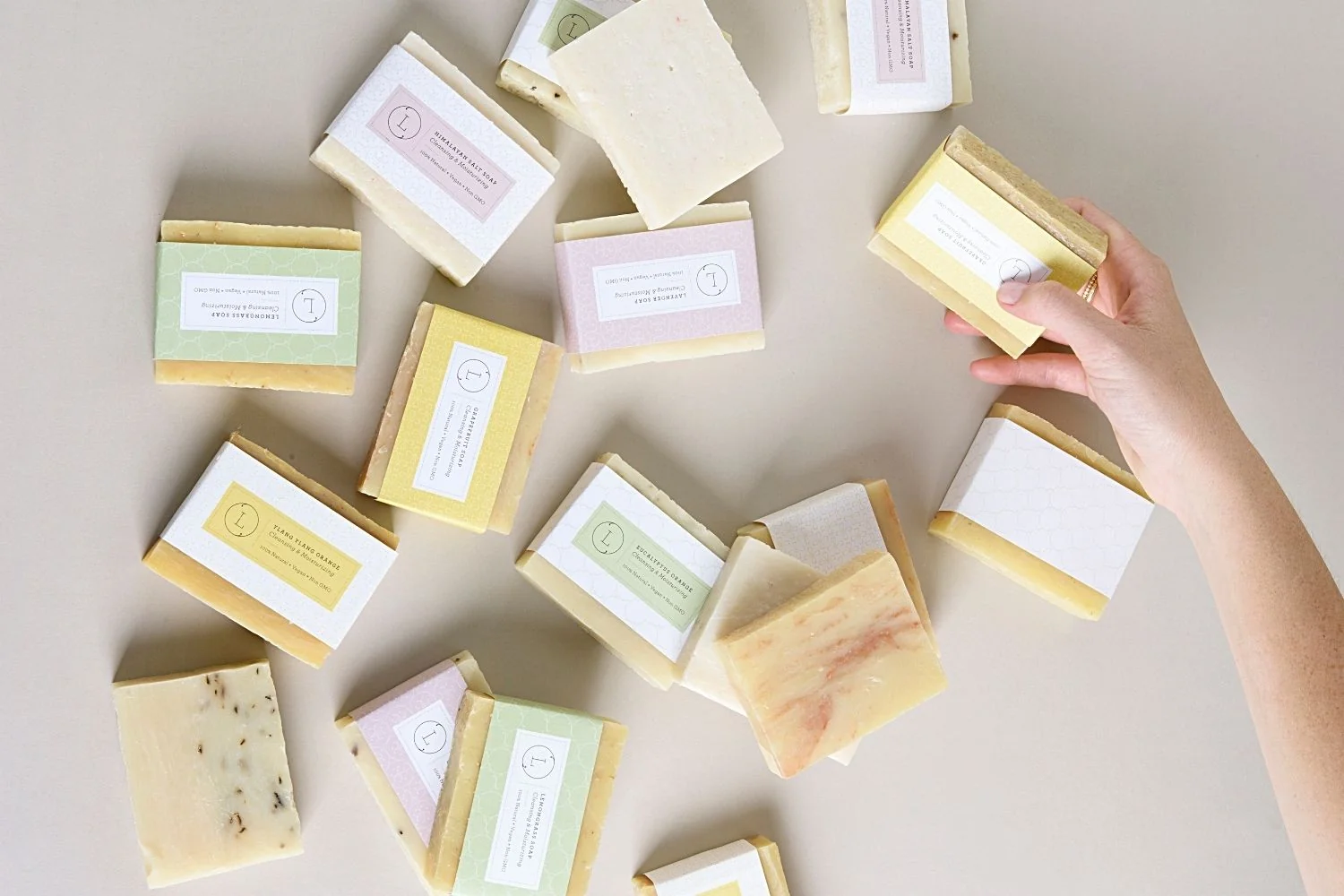Sustainable 2x Barra de jabón natural procesado en frío con aceites esenciales Trendy