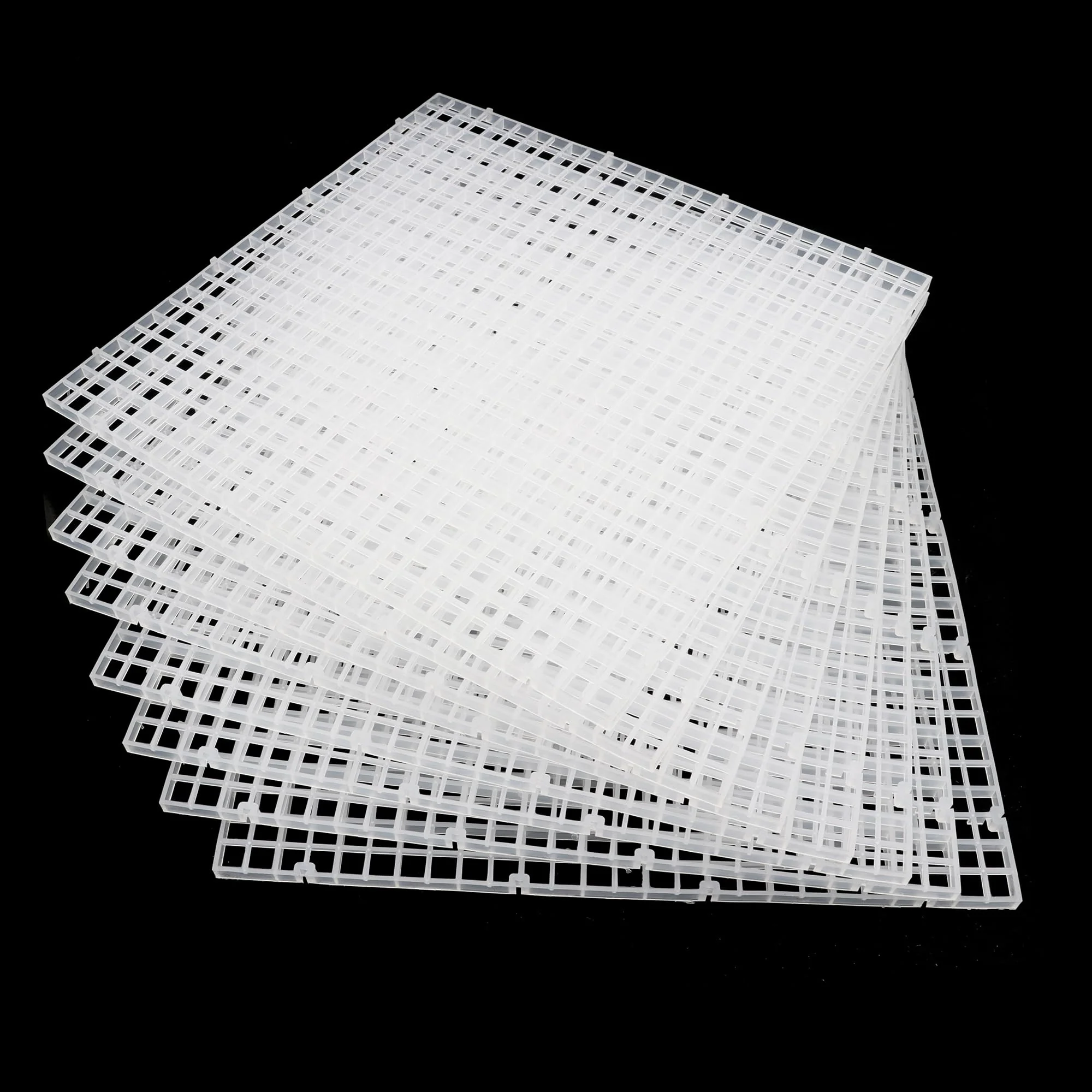 Flexible ALEGI Aquarium Egg Crate Grid Divider – 8 Pcs for Fish Separation High-Performance